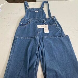Dazy  Denim Overalls - New with Tag, Light Blue Wash, Adjustable Straps‎ XL